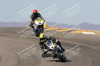 media/Oct-07-2023-CVMA (Sat) [[f84d08e330]]/Race 5 Amatuer Formula Middleweight/